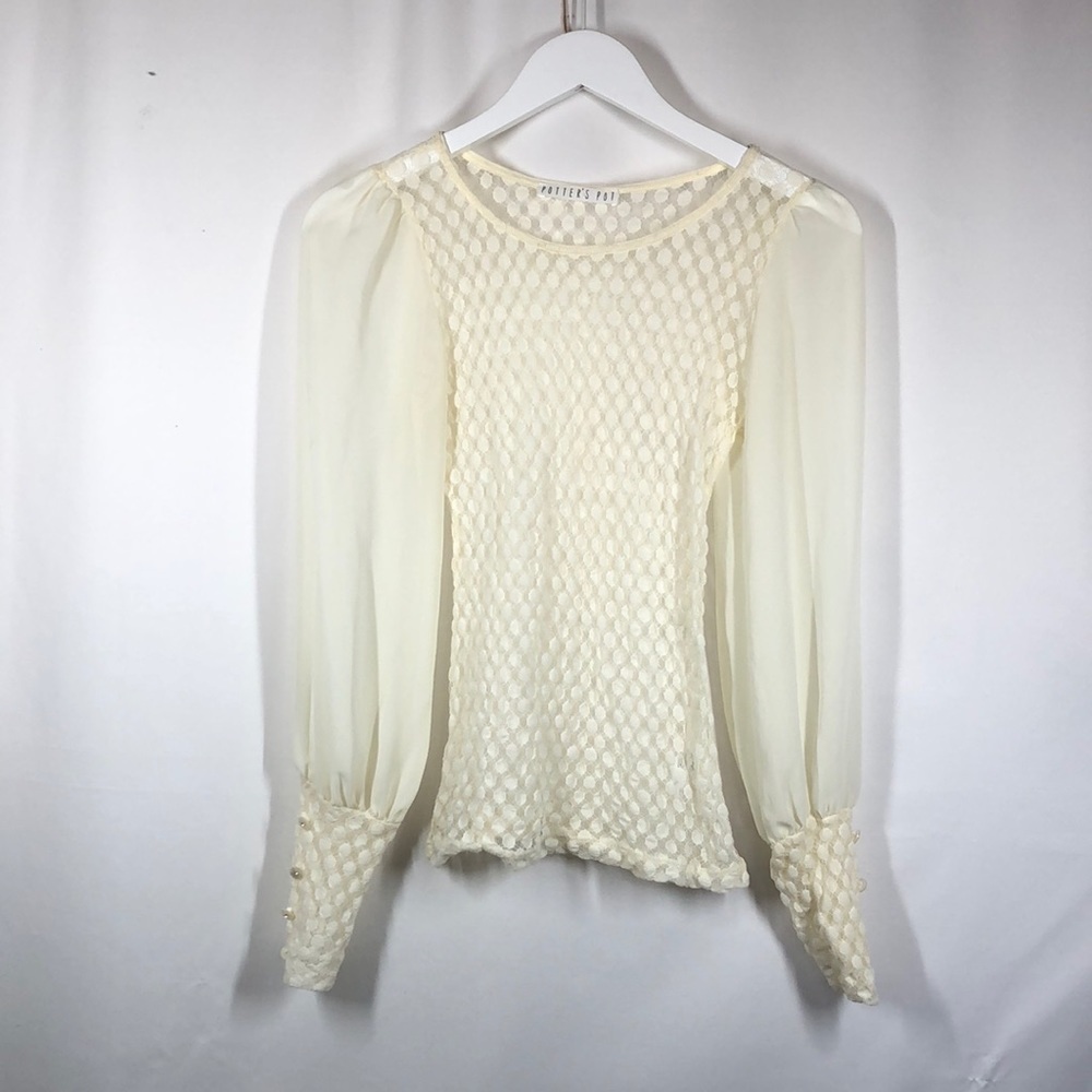 Potter’s pot top with long sleeves elastic hem S